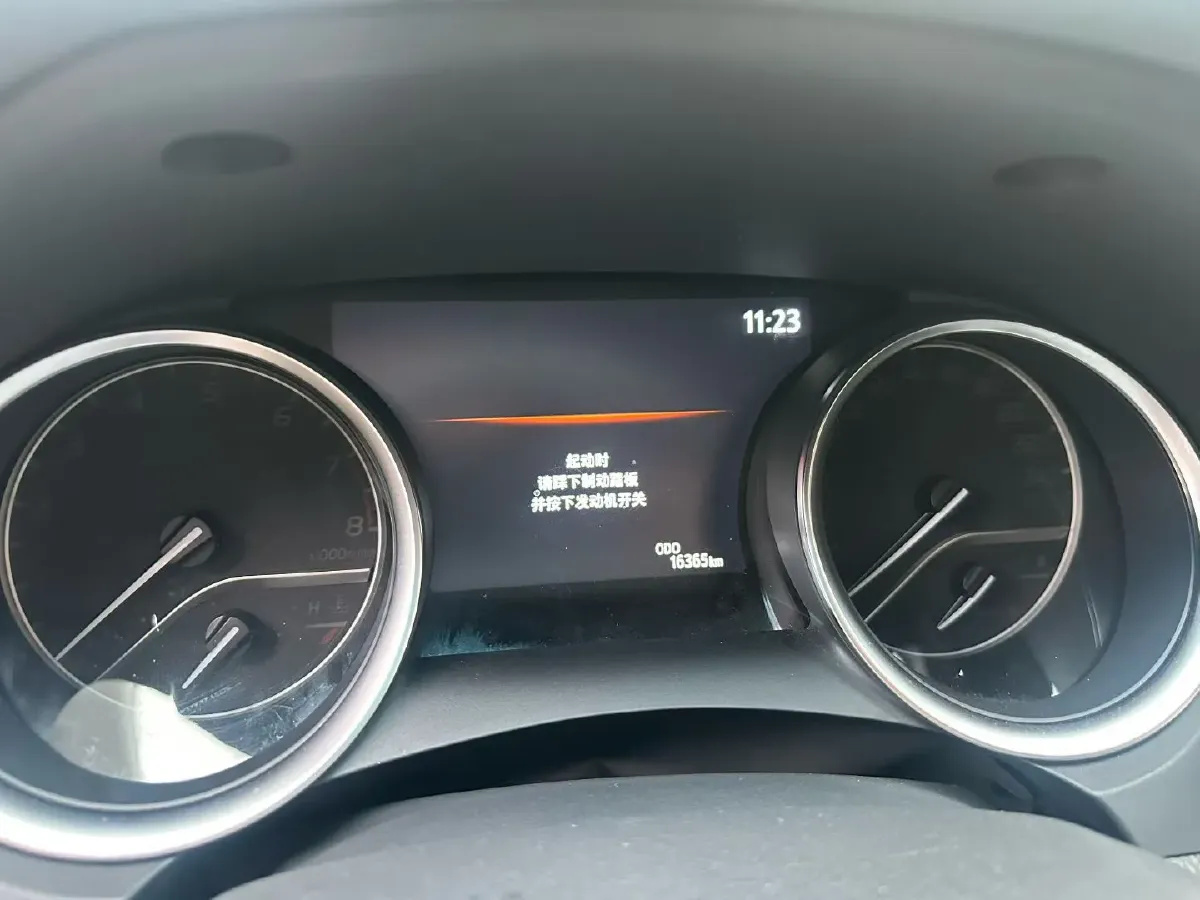 2023 Toyota Camry 2.0L 177HP L4 CVT,autocango,china used car exporter,china ev exporter,chinese used car exporter,chinese used ev exporter