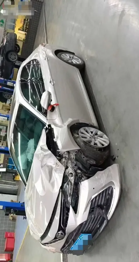 2023 Toyota Camry 2.0L 177HP L4 CVT,autocango,china used car exporter,china ev exporter,chinese used car exporter,chinese used ev exporter