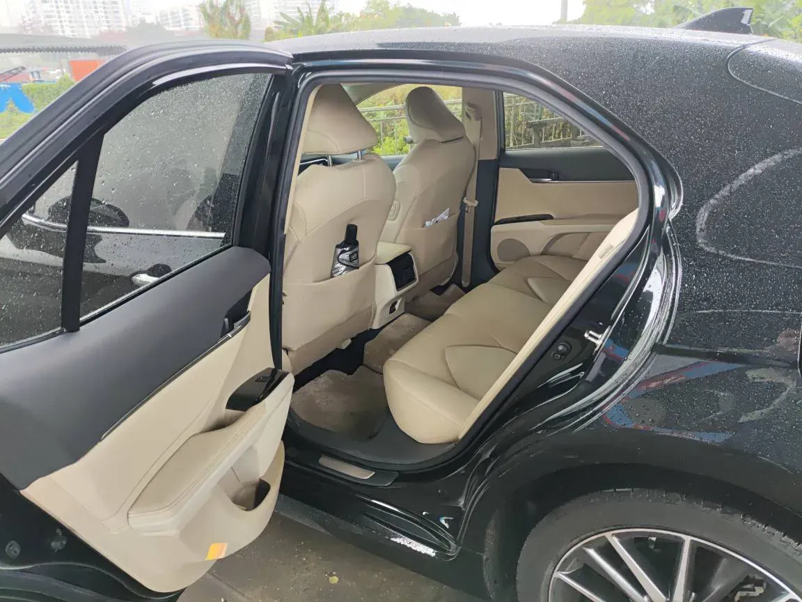 2021 Toyota Camry 2.5L 209HP L4 8AT,autocango,china used car exporter,china ev exporter,chinese used car exporter,chinese used ev exporter