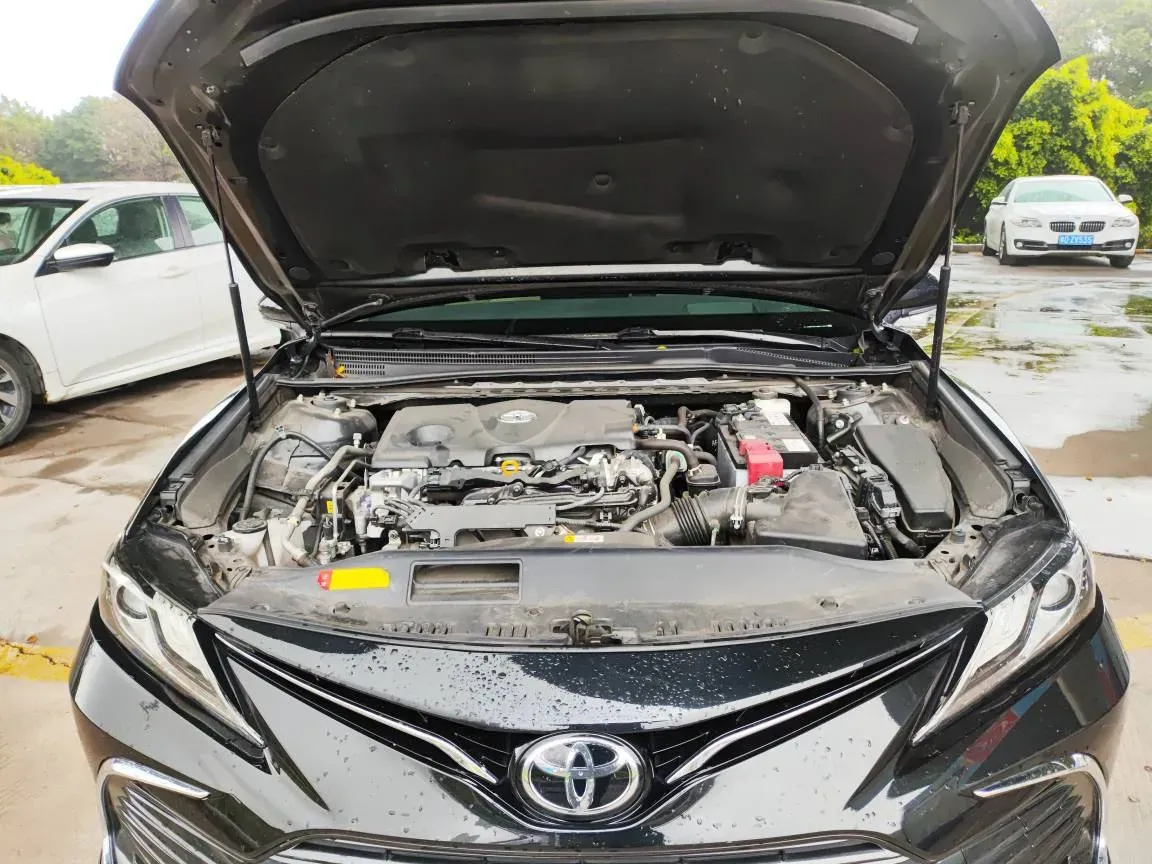 2021 Toyota Camry 2.5L 209HP L4 8AT,autocango,china used car exporter,china ev exporter,chinese used car exporter,chinese used ev exporter