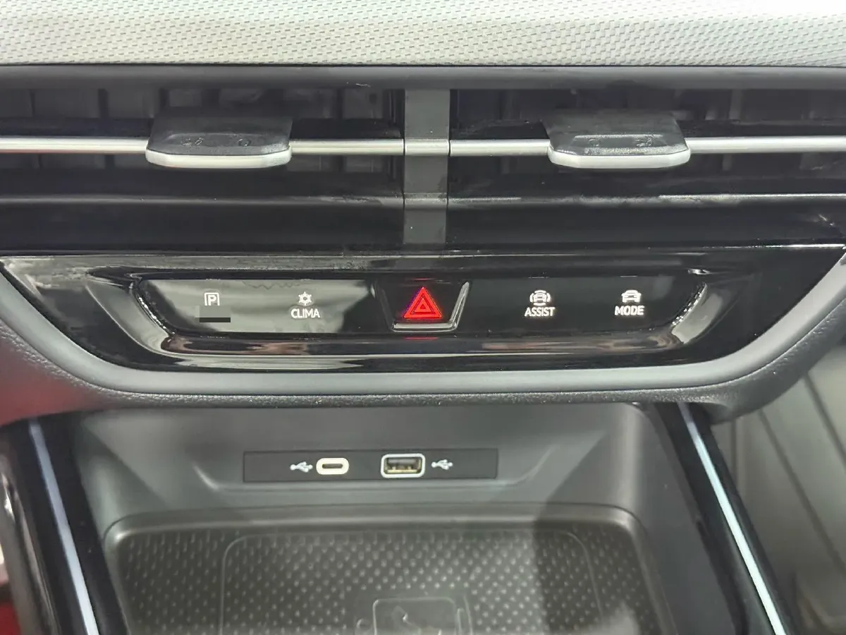 2022 Exceed TXL 2.0T 261HP L4 7DCT,autocango,china used car exporter,china ev exporter,chinese used car exporter,chinese used ev exporter