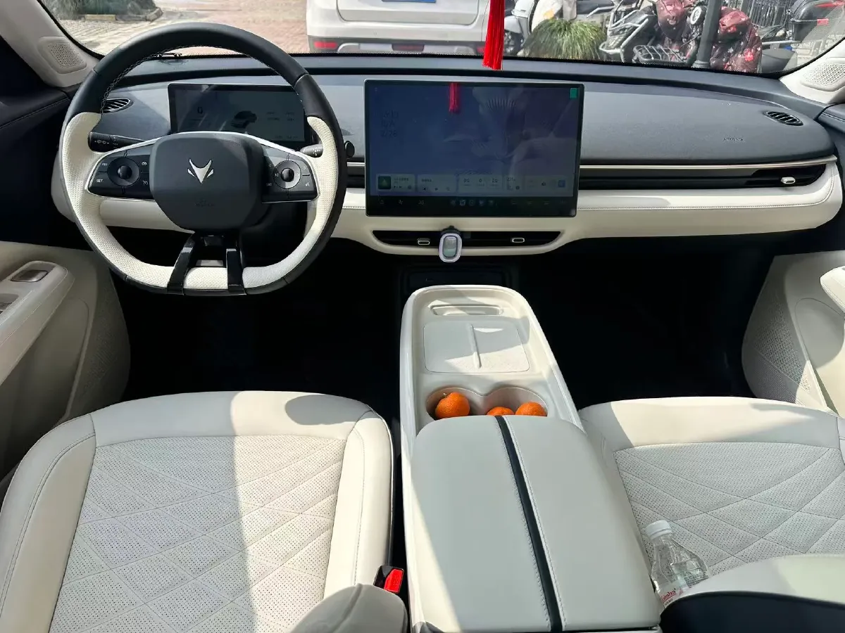 2025 ARCFOX T1 BEV,autocango,china used car exporter,china ev exporter,chinese used car exporter,chinese used ev exporter