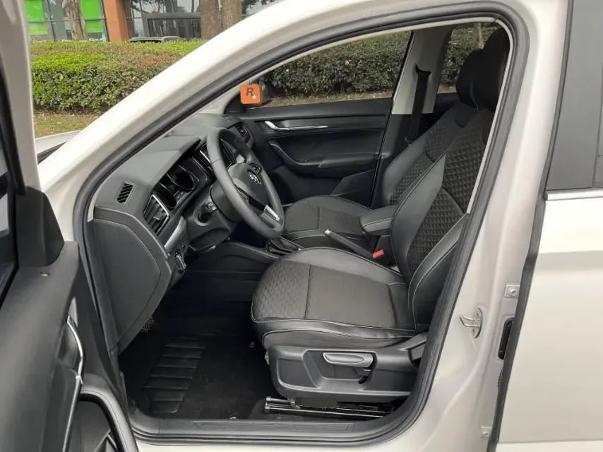 2018 Skoda Kamiq 1.5L 110HP L4 6AT,autocango,china used car exporter,china ev exporter,chinese used car exporter,chinese used ev exporter