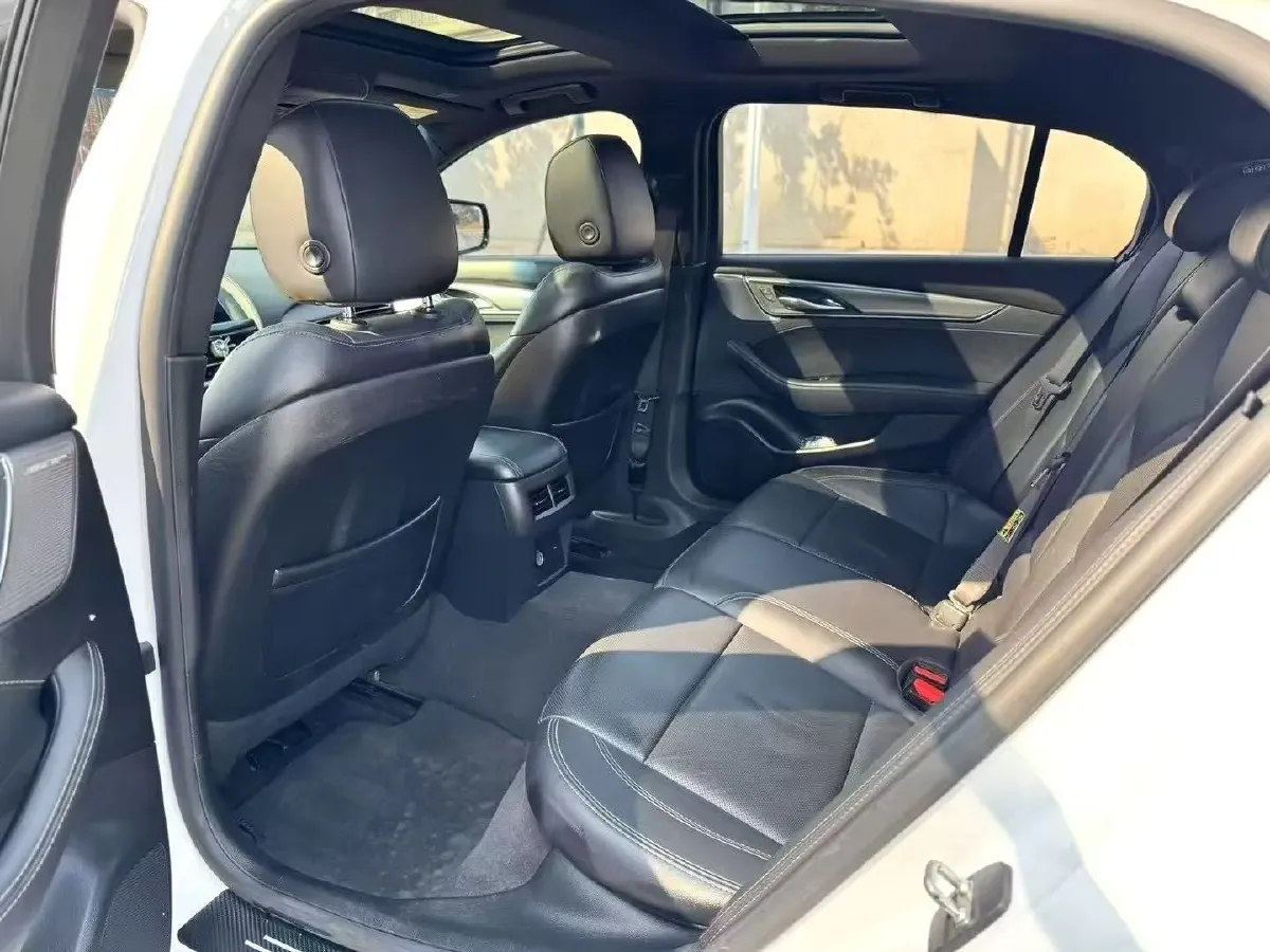 2021 Cadillac CT5 2.0T 237HP L4 10AT,autocango,china used car exporter,china ev exporter,chinese used car exporter,chinese used ev exporter