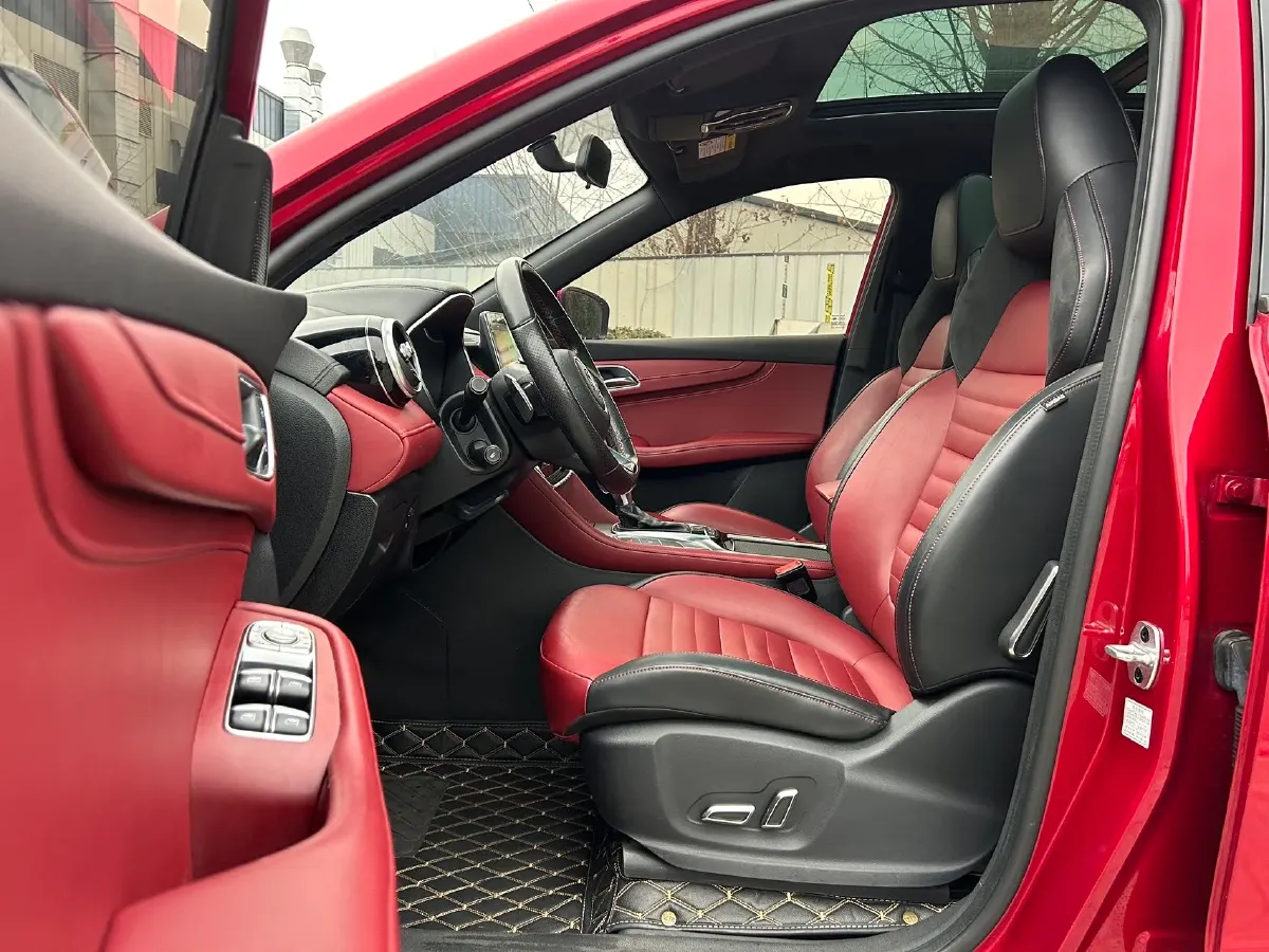 2019 MG HS 1.5T 169HP L4 7DCT,autocango,china used car exporter,china ev exporter,chinese used car exporter,chinese used ev exporter