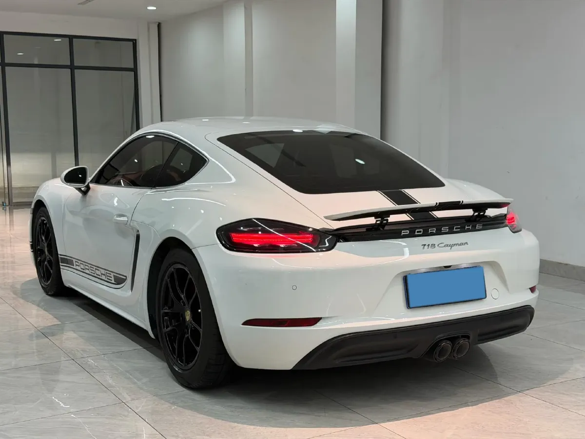 2020 Porsche 718 2.0T 250HP H4 7DCT,autocango,china used car exporter,china ev exporter,chinese used car exporter,chinese used ev exporter