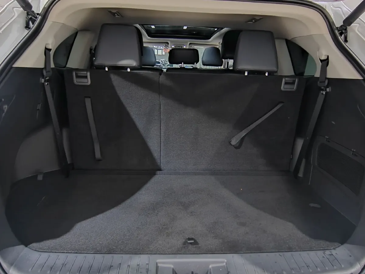 2024 Toyota Highlander 2.5L 189HP L4 E-CVT Hybrid,autocango,china used car exporter,china ev exporter,chinese used car exporter,chinese used ev exporter