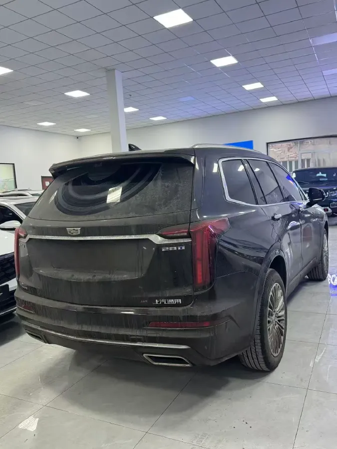 2025 Cadillac XT6 2.0T 237HP L4 9AT,autocango,china used car exporter,china ev exporter,chinese used car exporter,chinese used ev exporter
