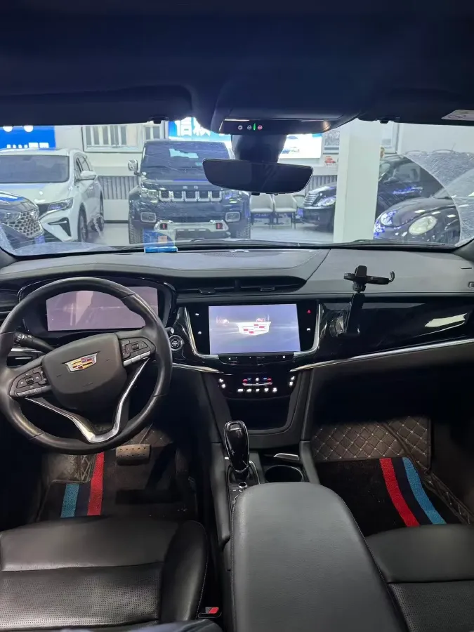 2025 Cadillac XT6 2.0T 237HP L4 9AT,autocango,china used car exporter,china ev exporter,chinese used car exporter,chinese used ev exporter