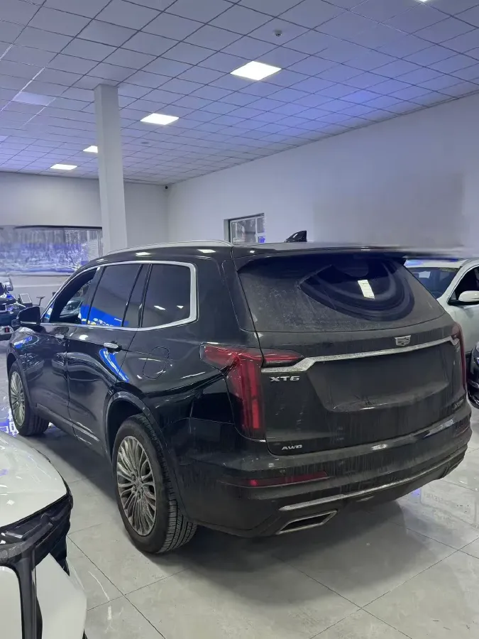 2025 Cadillac XT6 2.0T 237HP L4 9AT,autocango,china used car exporter,china ev exporter,chinese used car exporter,chinese used ev exporter