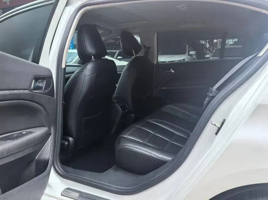 2018 Peugeot 408 1.6T 167HP L4 6AT,autocango,china used car exporter,china ev exporter,chinese used car exporter,chinese used ev exporter