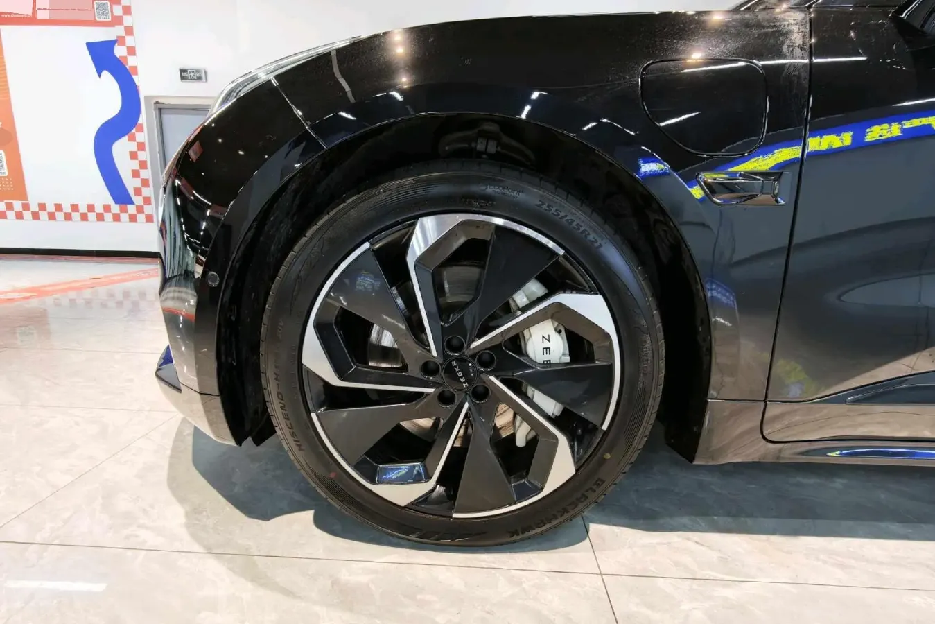 2023 Zeekr 001 BEV 100KWH,autocango,china used car exporter,china ev exporter,chinese used car exporter,chinese used ev exporter