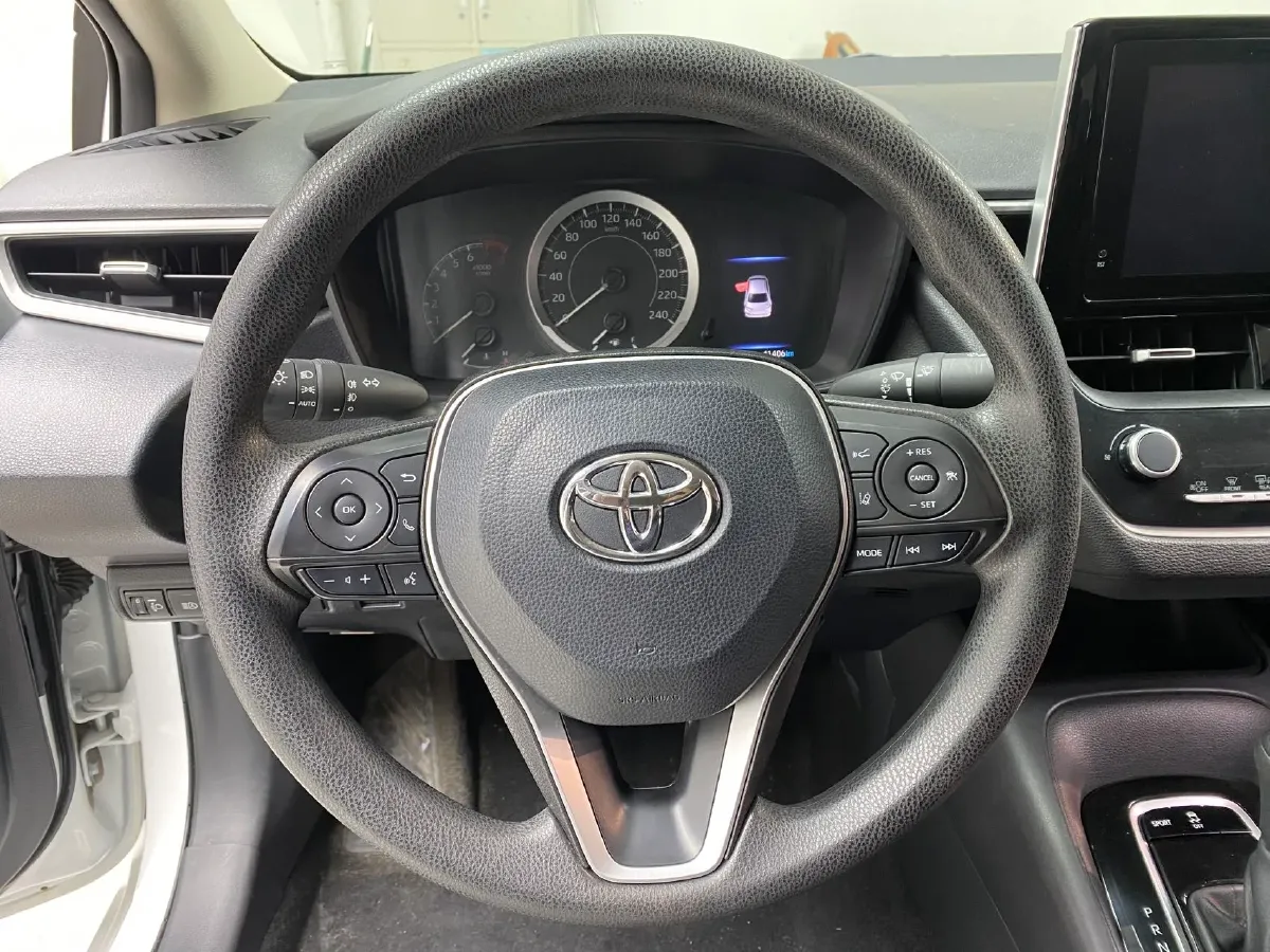 2021 Toyota Corolla 1.2T 116HP L4 CVT,autocango,china used car exporter,china ev exporter,chinese used car exporter,chinese used ev exporter