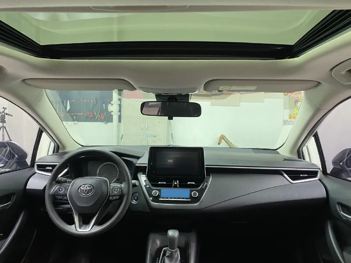 2021 Toyota Corolla 1.2T 116HP L4 CVT,autocango,china used car exporter,china ev exporter,chinese used car exporter,chinese used ev exporter