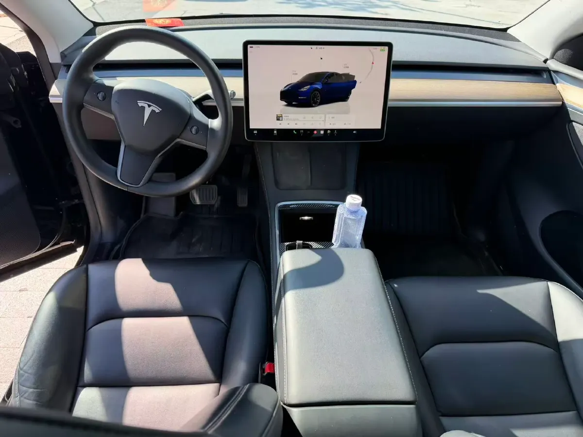 2022 Tesla Model Y BEV 60KWH,autocango,china used car exporter,china ev exporter,chinese used car exporter,chinese used ev exporter