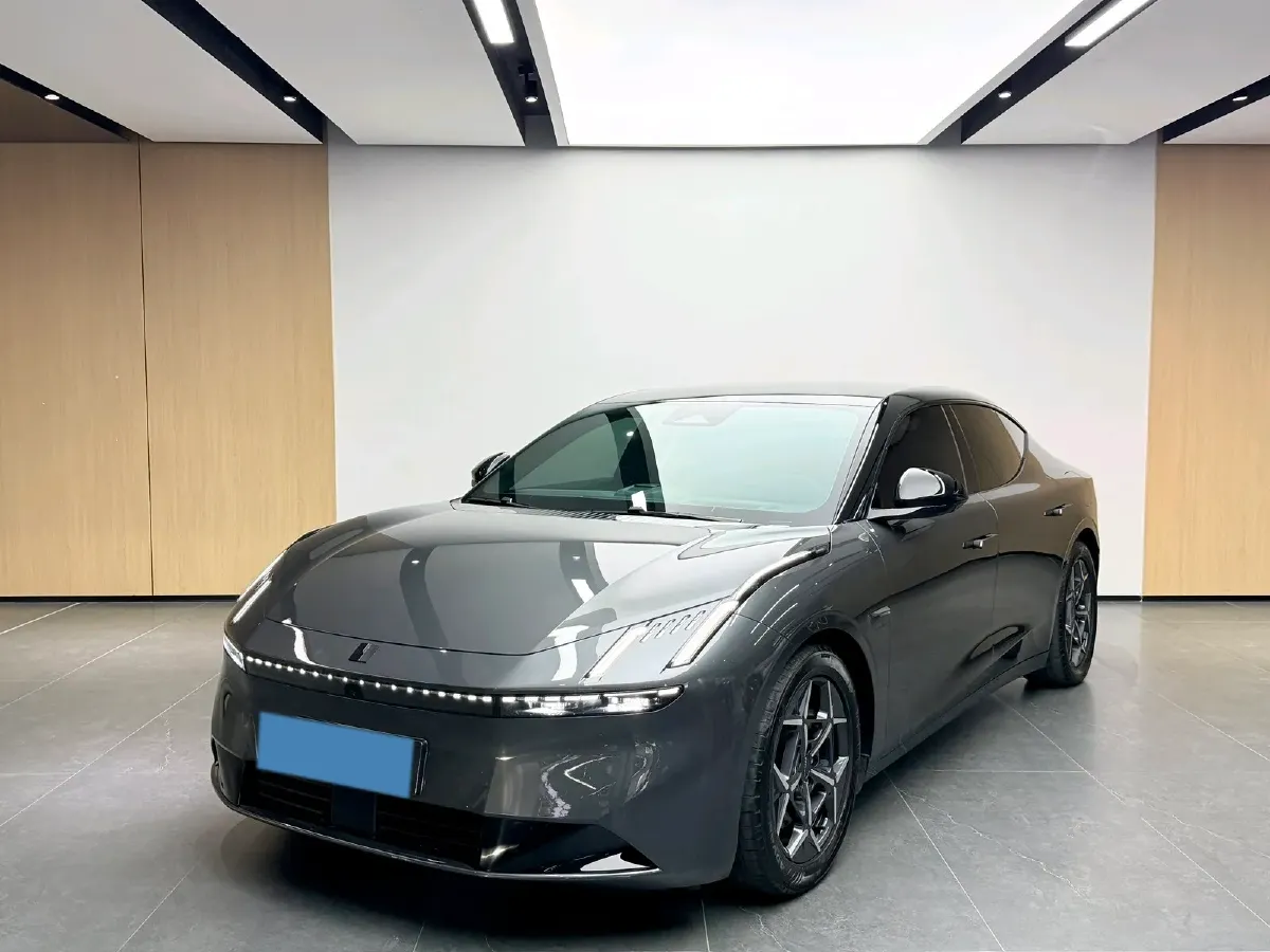 2025 LYNK&CO Z10 BEV 95KWH,autocango,china used car exporter,china ev exporter,chinese used car exporter,chinese used ev exporter