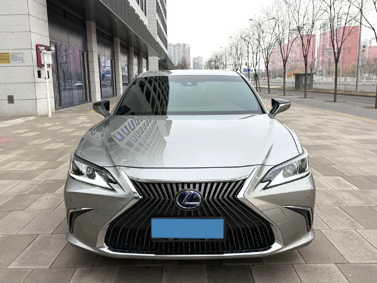 2020 Lexus ES 2.5L 178HP L4 E-CVT Hybrid,autocango,china used car exporter,china ev exporter,chinese used car exporter,chinese used ev exporter