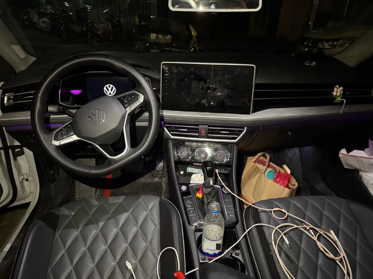 2023 Volkswagen Sagitar 1.5T 160HP L4 7DCT,autocango,china used car exporter,china ev exporter,chinese used car exporter,chinese used ev exporter