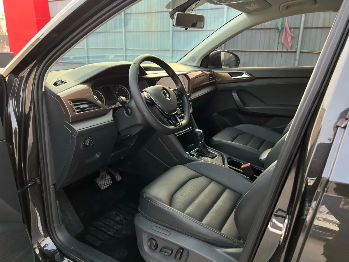 2021 Volkswagen Tharu 1.4T 150HP L4 7DCT,autocango,china used car exporter,china ev exporter,chinese used car exporter,chinese used ev exporter