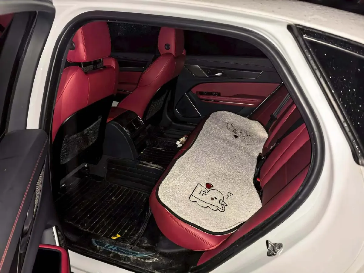 2021 Jaguar XFL 2.0T 250HP L4 8AT,autocango,china used car exporter,china ev exporter,chinese used car exporter,chinese used ev exporter