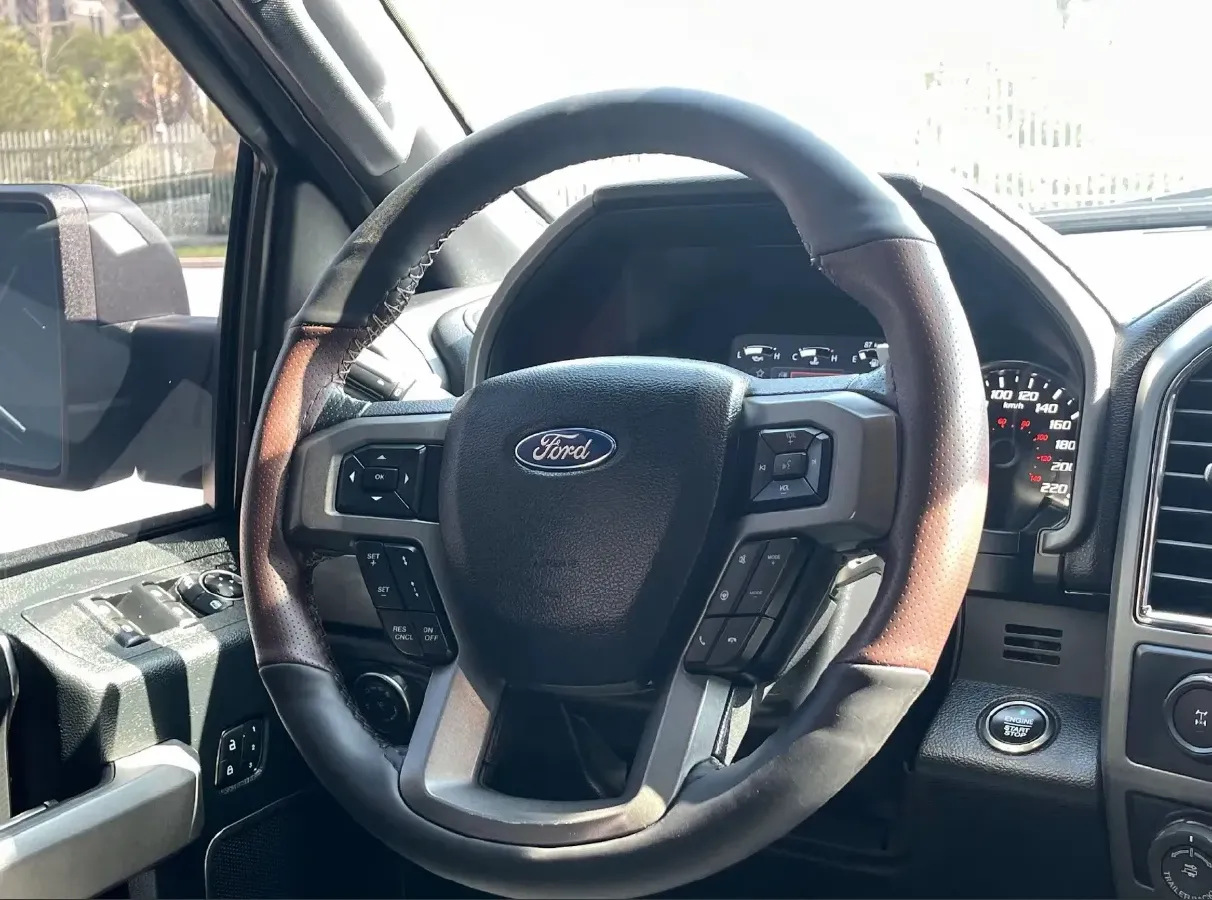 2018 Ford F-150 3.5T 422HP V6 10AT,autocango,china used car exporter,china ev exporter,chinese used car exporter,chinese used ev exporter
