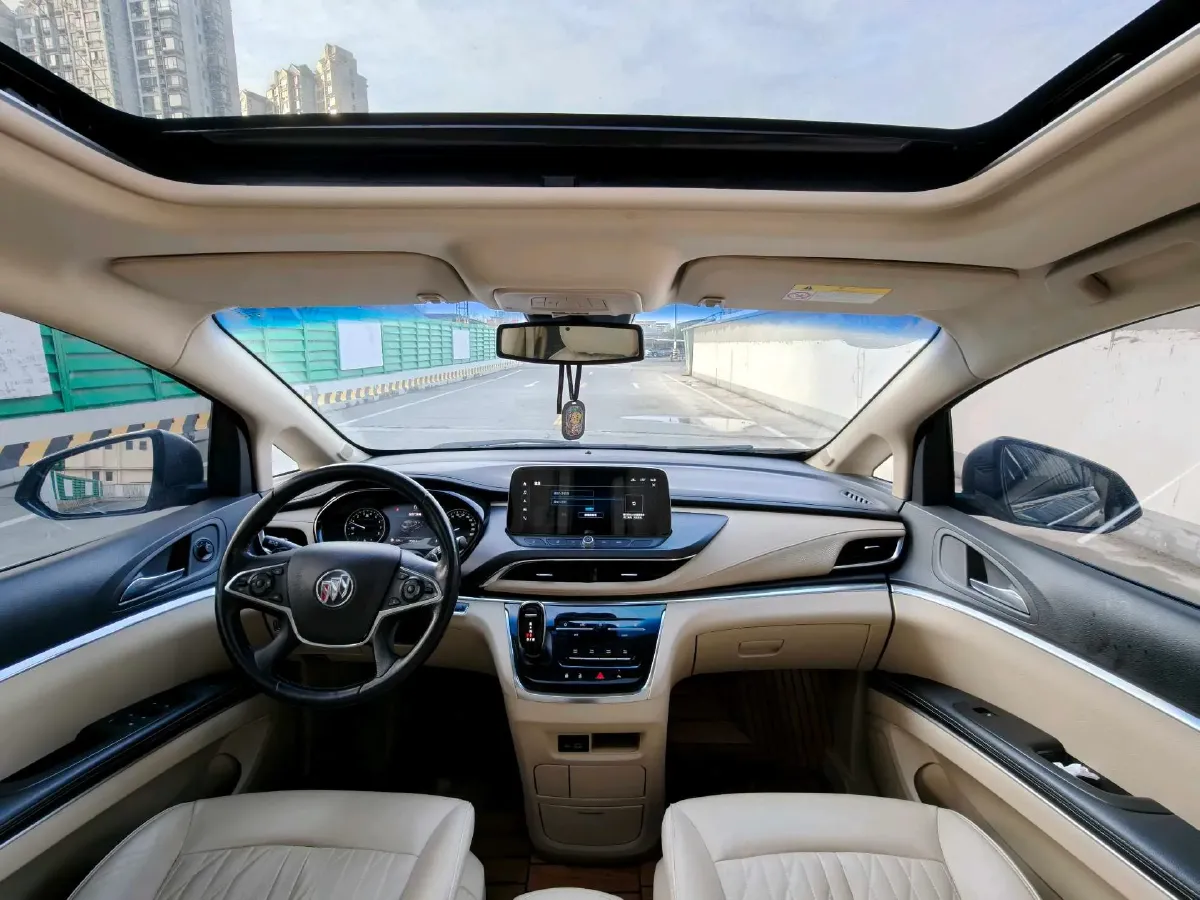 2023 Buick GL8 2.0T 237HP L4 9AT,autocango,china used car exporter,china ev exporter,chinese used car exporter,chinese used ev exporter