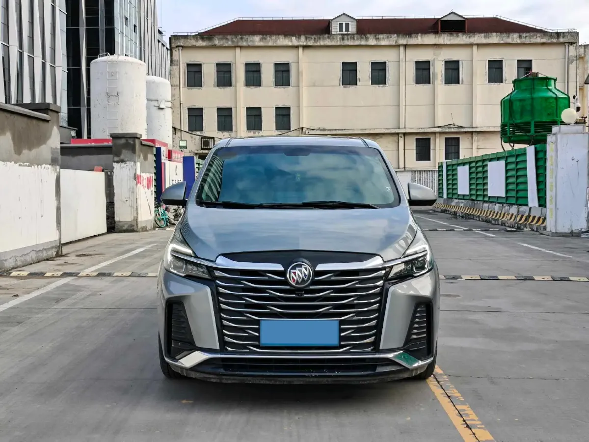2023 Buick GL8 2.0T 237HP L4 9AT,autocango,china used car exporter,china ev exporter,chinese used car exporter,chinese used ev exporter