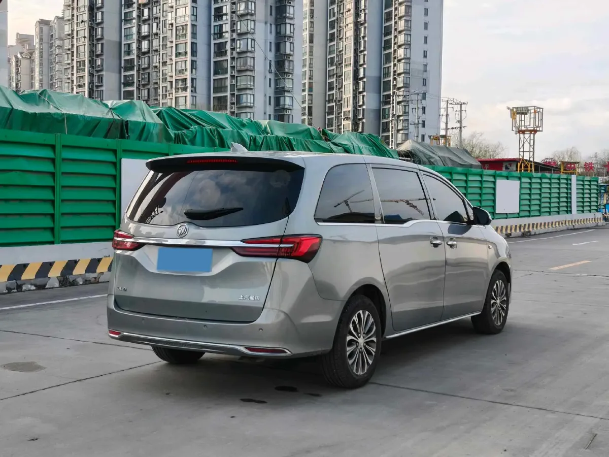 2023 Buick GL8 2.0T 237HP L4 9AT,autocango,china used car exporter,china ev exporter,chinese used car exporter,chinese used ev exporter