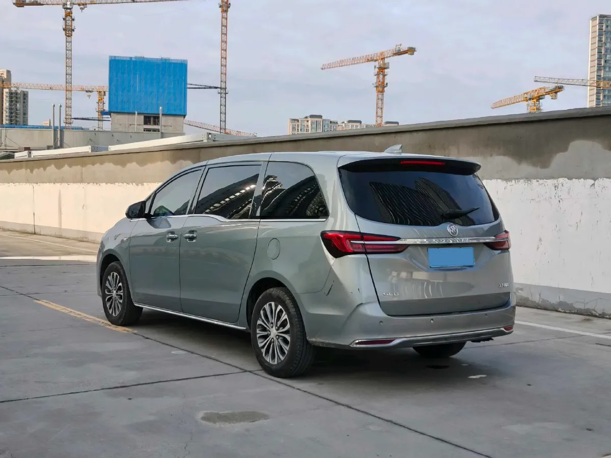 2023 Buick GL8 2.0T 237HP L4 9AT,autocango,china used car exporter,china ev exporter,chinese used car exporter,chinese used ev exporter