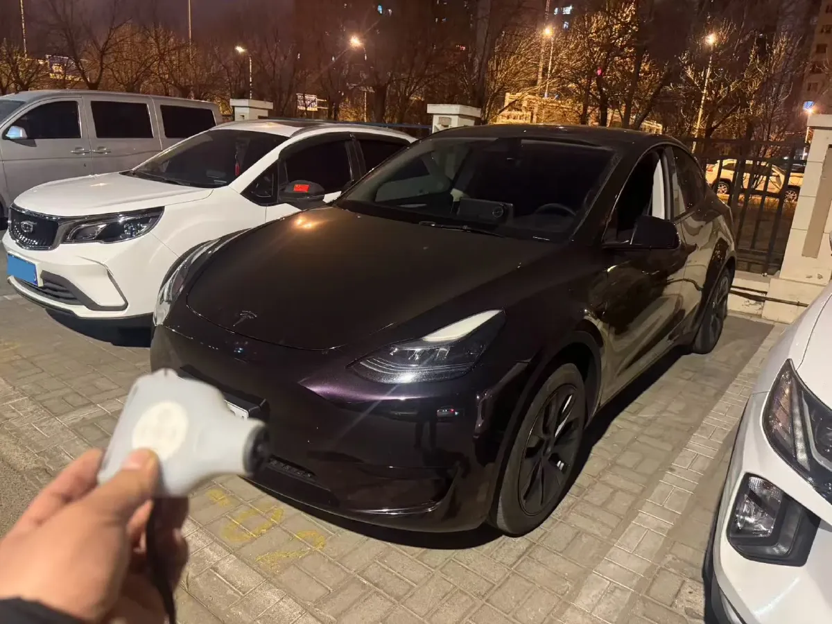 2024 Iveco OuSheng BEV 77.28KWH,autocango,china used car exporter,china ev exporter,chinese used car exporter,chinese used ev exporter