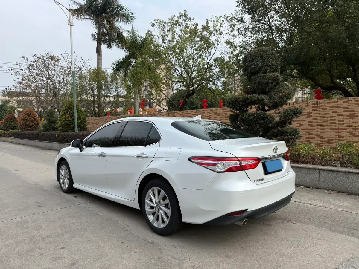 2021 Toyota Camry 2.0L 178HP L4 CVT,autocango,china used car exporter,china ev exporter,chinese used car exporter,chinese used ev exporter