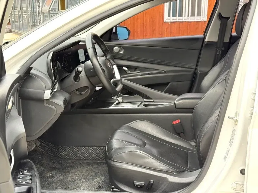 2022 Hyundai Elantra 1.5L 115HP L4 CVT,autocango,china used car exporter,china ev exporter,chinese used car exporter,chinese used ev exporter