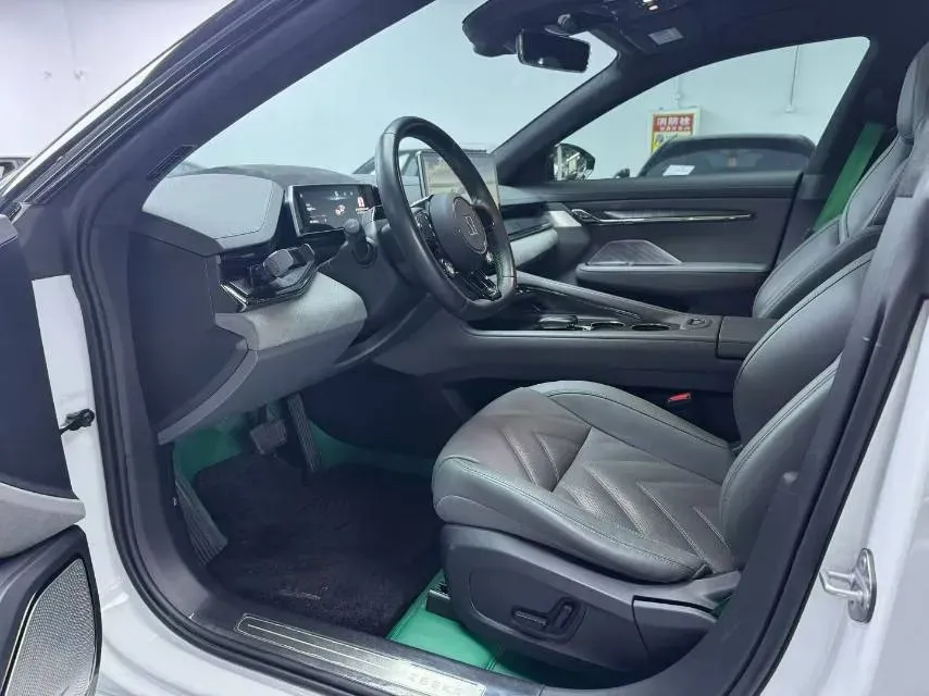 2021 Zeekr 001 BEV 100KWH,autocango,china used car exporter,china ev exporter,chinese used car exporter,chinese used ev exporter