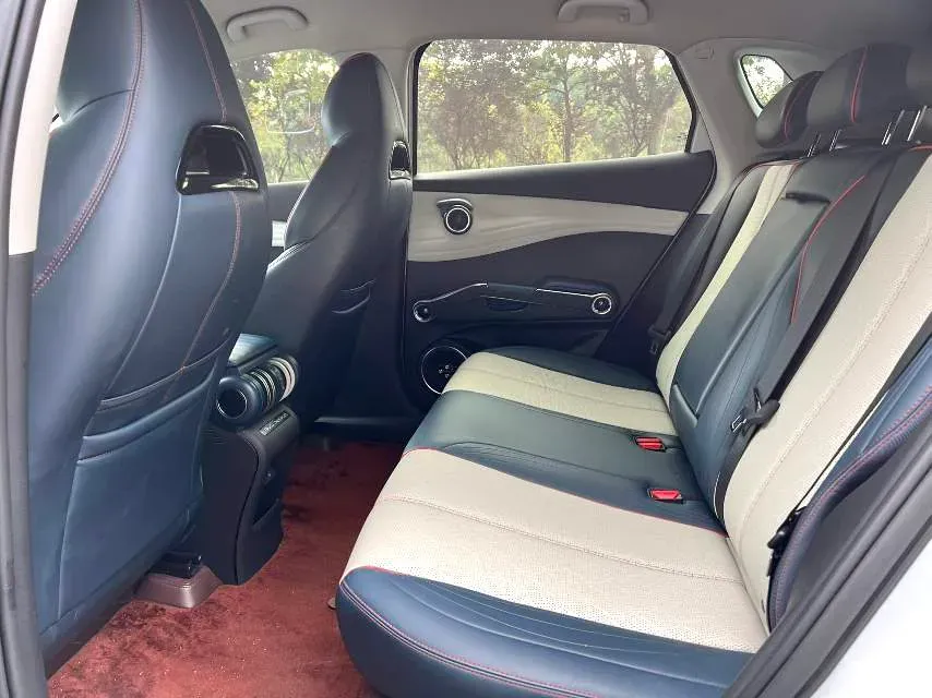 2022 Hycan Z03 BEV 64.23KWH,autocango,china used car exporter,china ev exporter,chinese used car exporter,chinese used ev exporter