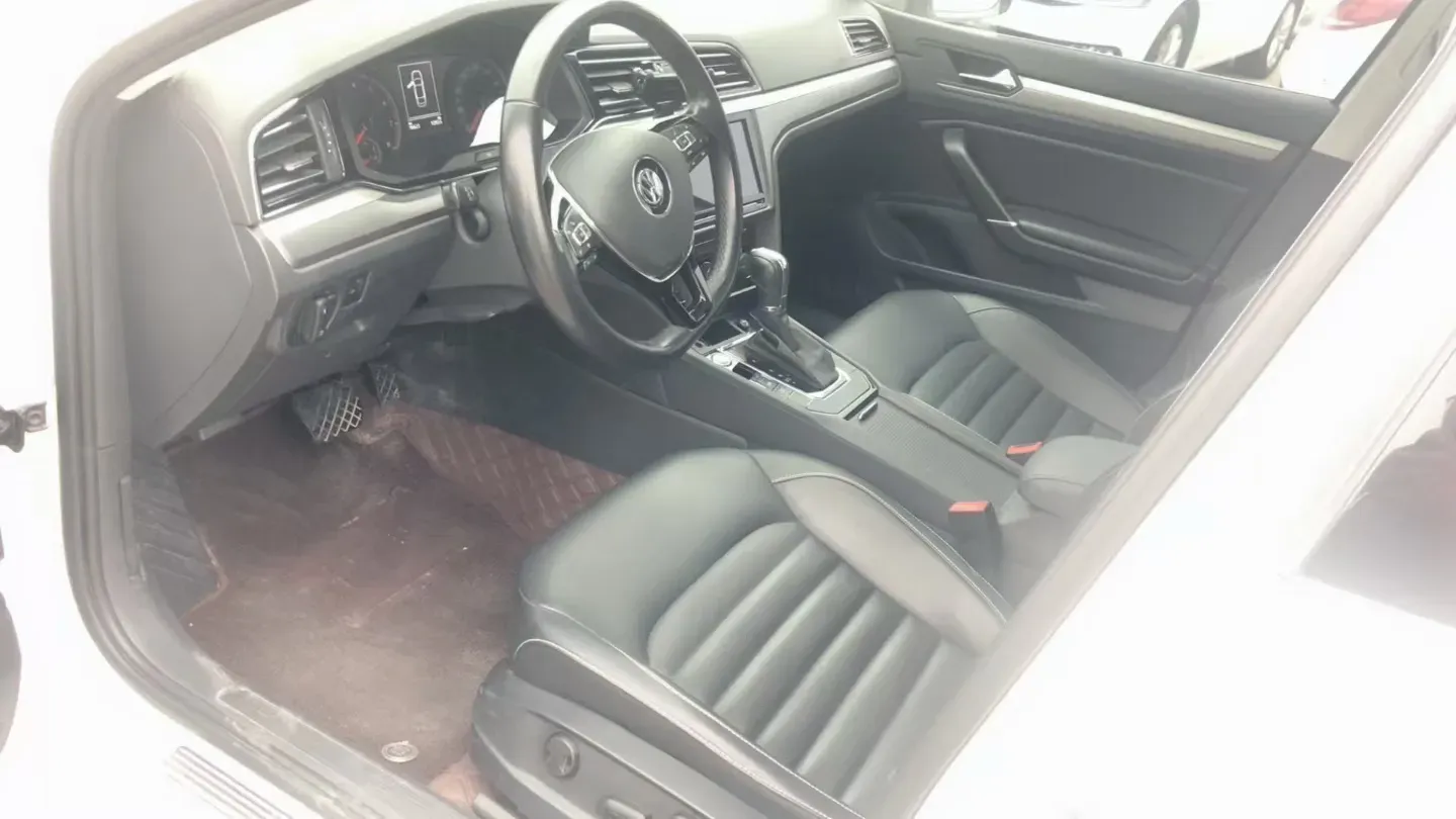 2019 Volkswagen Passat 1.4T 150HP L4 7DCT,autocango,china used car exporter,china ev exporter,chinese used car exporter,chinese used ev exporter