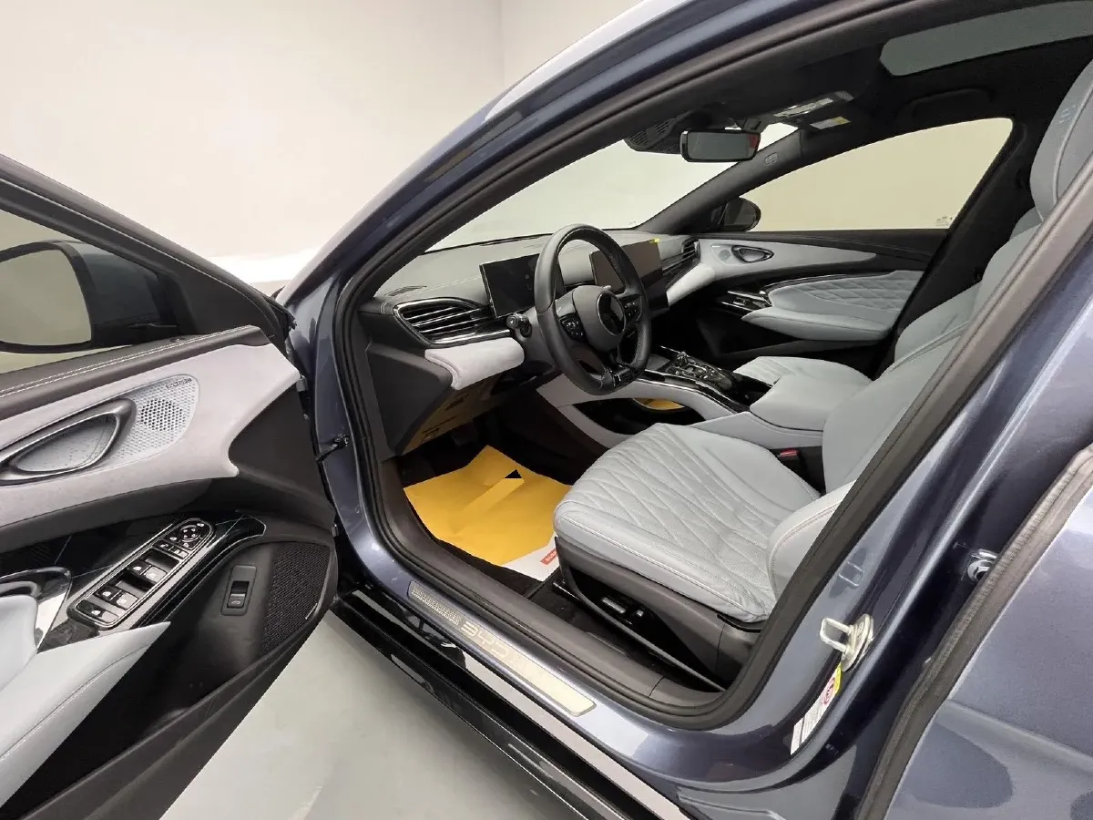 2022 MAXUS DaJia 5 BEV 70KWH,autocango,china used car exporter,china ev exporter,chinese used car exporter,chinese used ev exporter