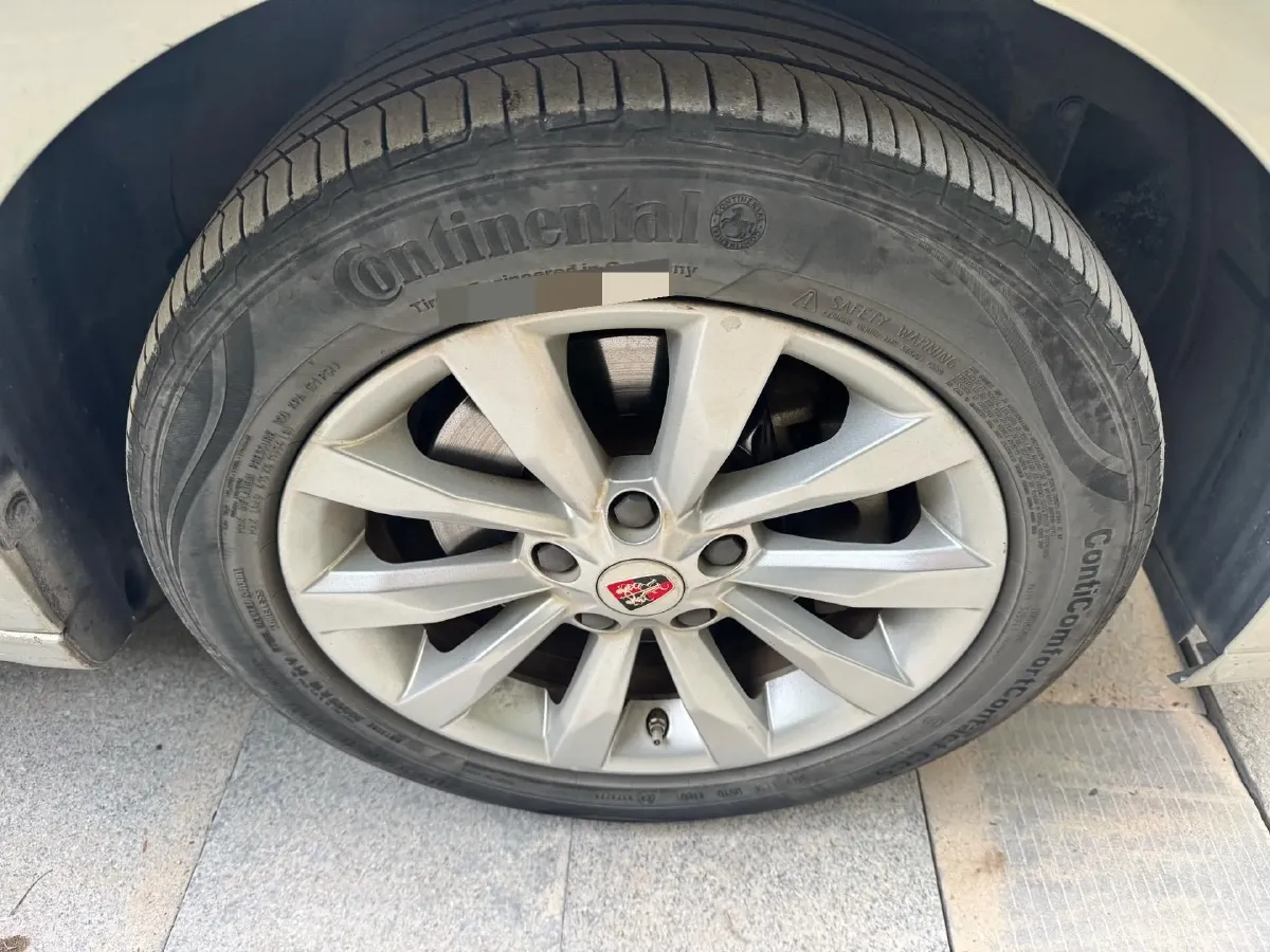 2017 Roewe i6 1.0T 125HP L3 2AT PHEV,autocango,china used car exporter,china ev exporter,chinese used car exporter,chinese used ev exporter