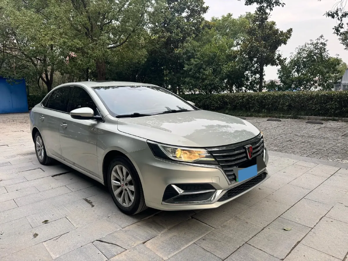 2017 Roewe i6 1.0T 125HP L3 2AT PHEV,autocango,china used car exporter,china ev exporter,chinese used car exporter,chinese used ev exporter