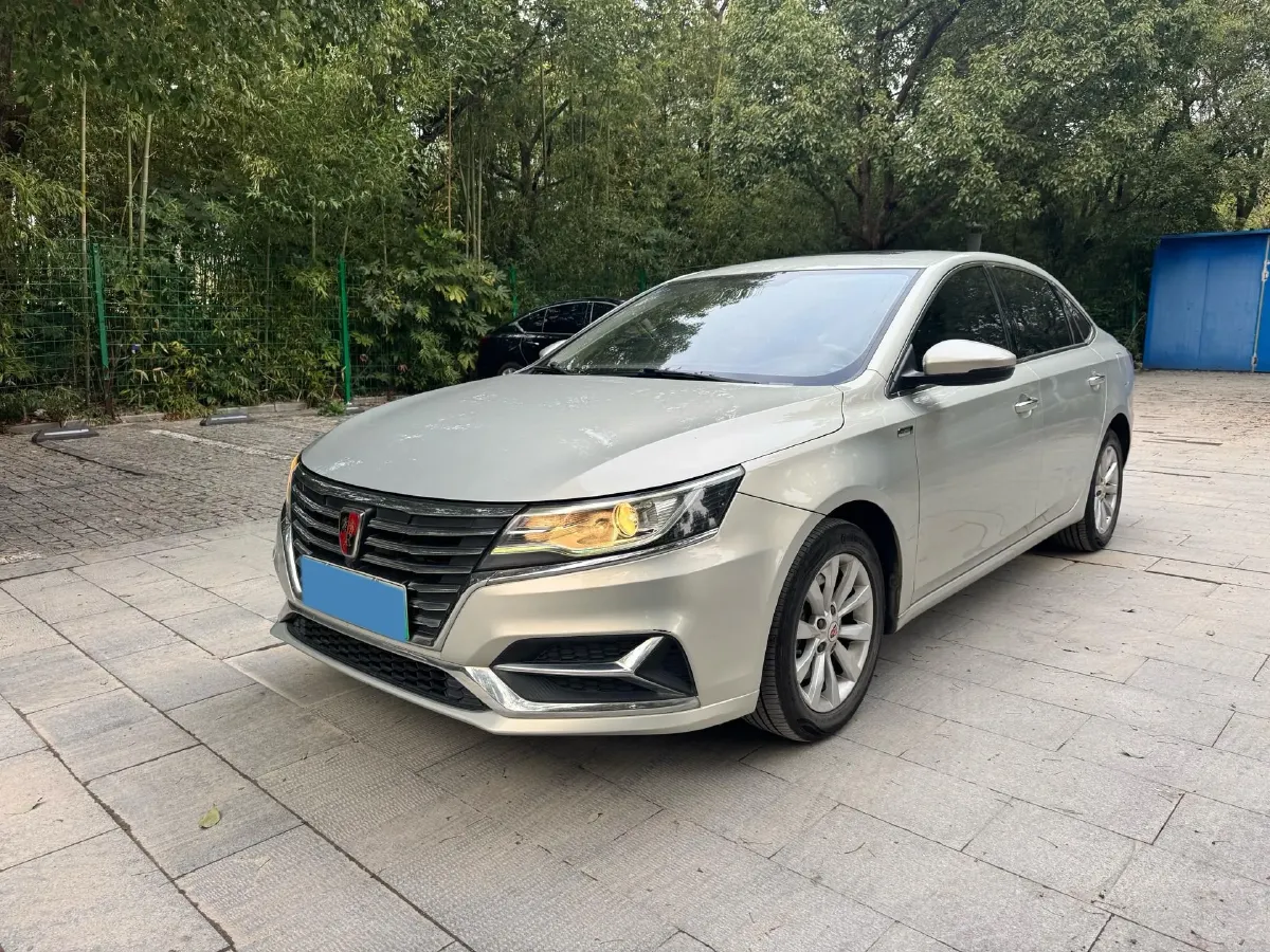 2017 Roewe i6 1.0T 125HP L3 2AT PHEV,autocango,china used car exporter,china ev exporter,chinese used car exporter,chinese used ev exporter