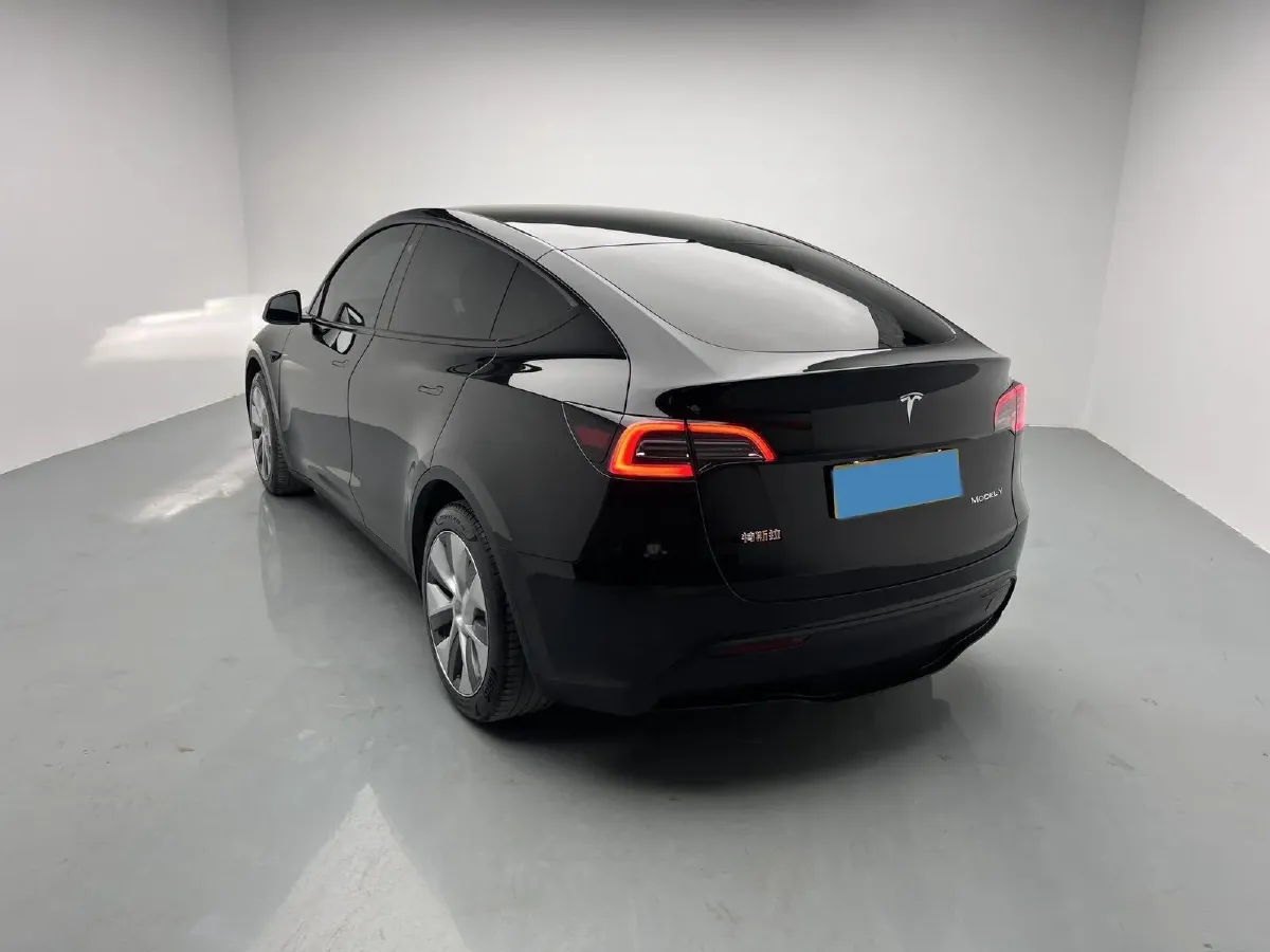 2022 Tesla Model Y BEV 60KWH,autocango,china used car exporter,china ev exporter,chinese used car exporter,chinese used ev exporter