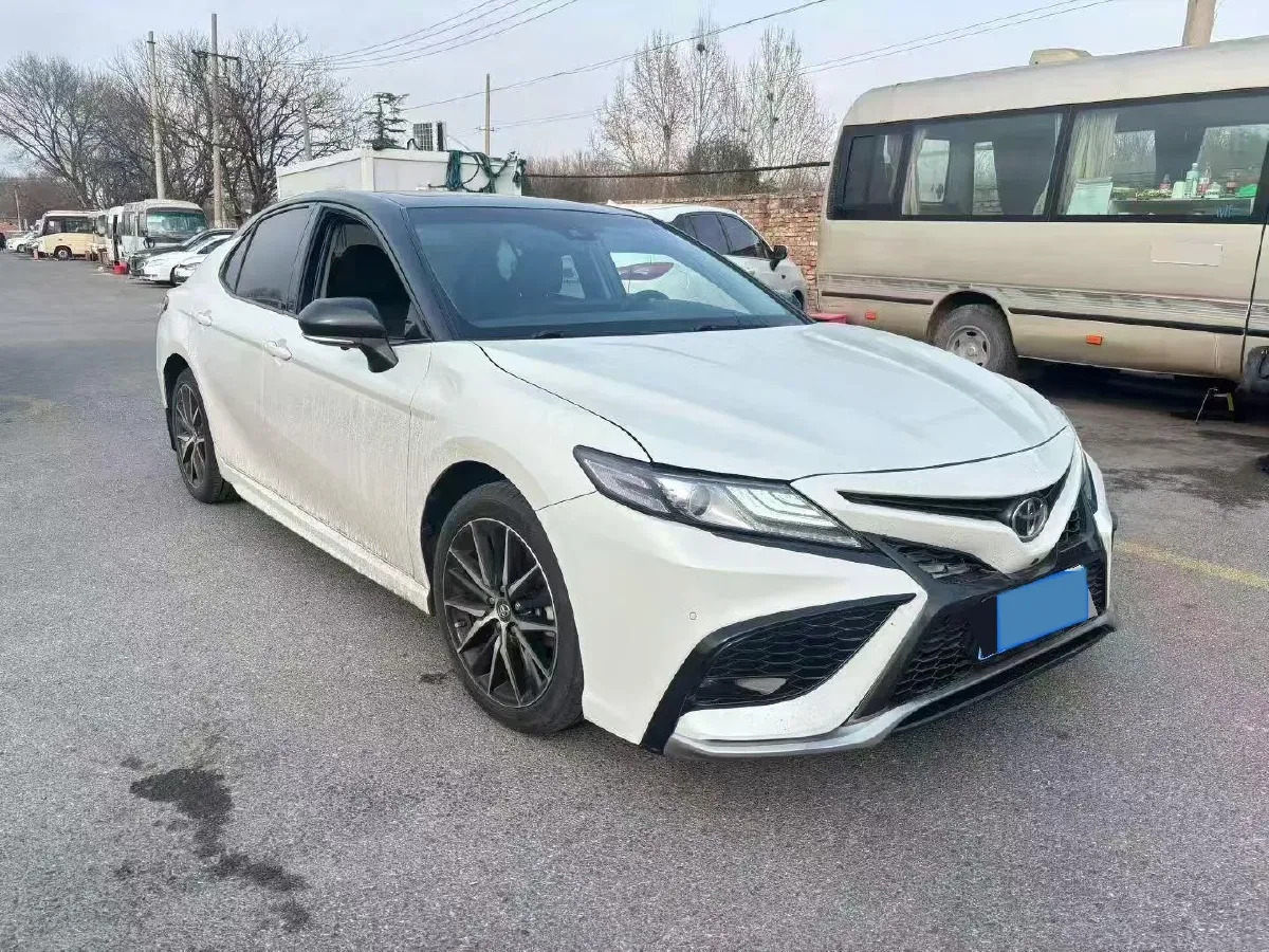 2021 Toyota Camry 2.5L 209HP L4 8AT,autocango,china used car exporter,china ev exporter,chinese used car exporter,chinese used ev exporter