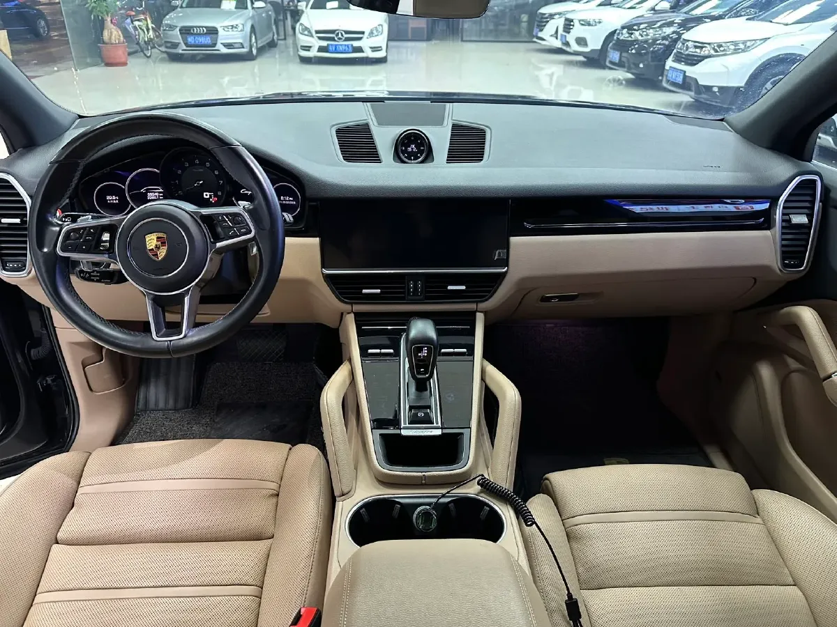 2019 Porsche Cayenne 3.0T 340HP V6 8AT,autocango,china used car exporter,china ev exporter,chinese used car exporter,chinese used ev exporter