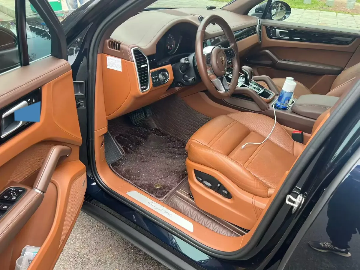 2022 Porsche Cayenne 3.0T 340HP V6 8AT,autocango,china used car exporter,china ev exporter,chinese used car exporter,chinese used ev exporter