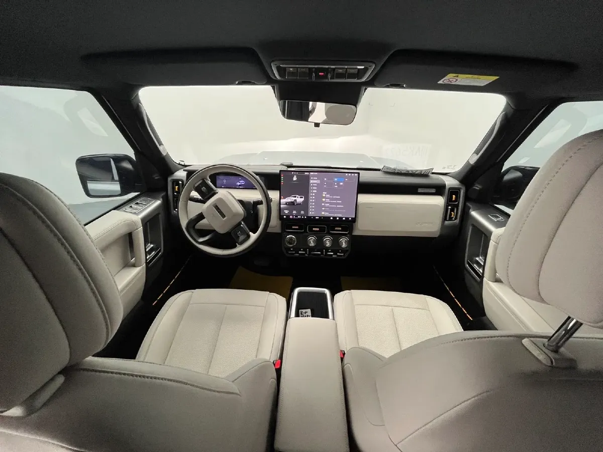 2025 Yufeng Auto Golden Warehouse BEV,autocango,china used car exporter,china ev exporter,chinese used car exporter,chinese used ev exporter