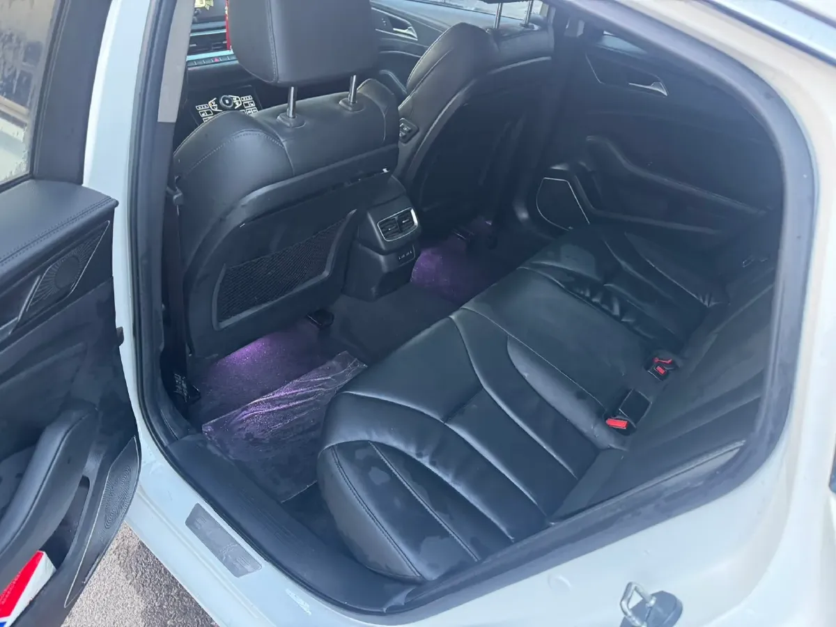 2020 HongQi H5 1.8T 197HP L4 6AT,autocango,china used car exporter,china ev exporter,chinese used car exporter,chinese used ev exporter