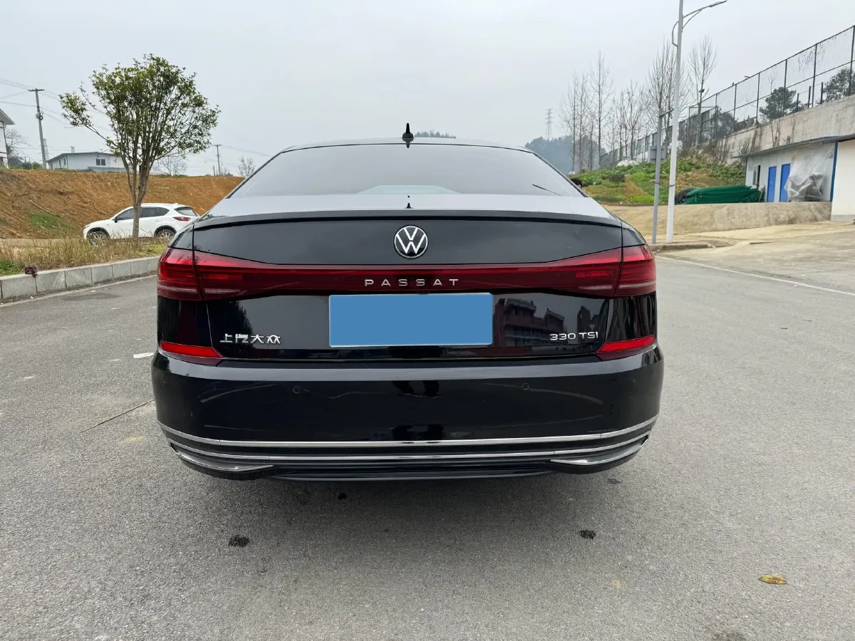 2023 Volkswagen Passat 2.0T 186HP L4 7DCT,autocango,china used car exporter,china ev exporter,chinese used car exporter,chinese used ev exporter