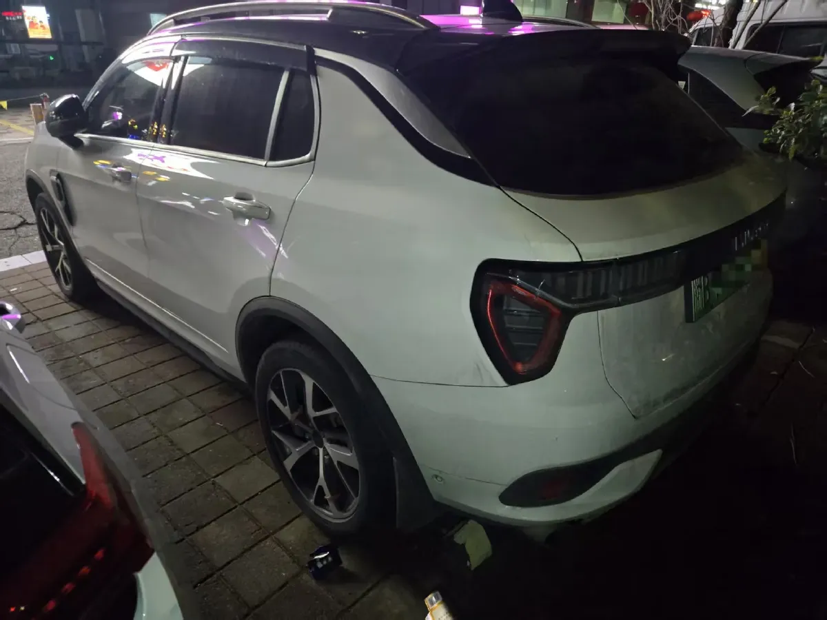 2018 Isuzu Mu-X 3.0T 177HP L4 6AT,autocango,china used car exporter,china ev exporter,chinese used car exporter,chinese used ev exporter