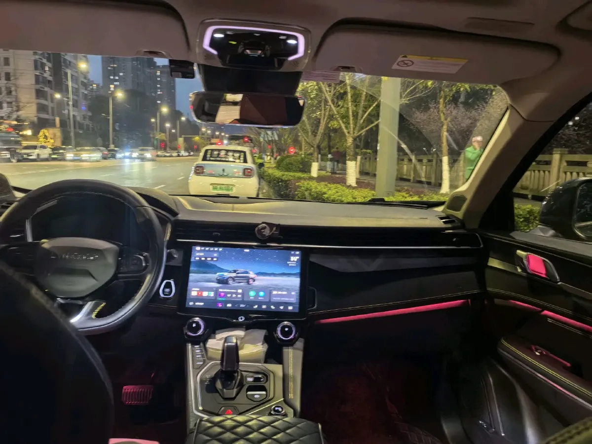 2023 MAXUS Interstellar 2.0T 261HP L4 8AT,autocango,china used car exporter,china ev exporter,chinese used car exporter,chinese used ev exporter