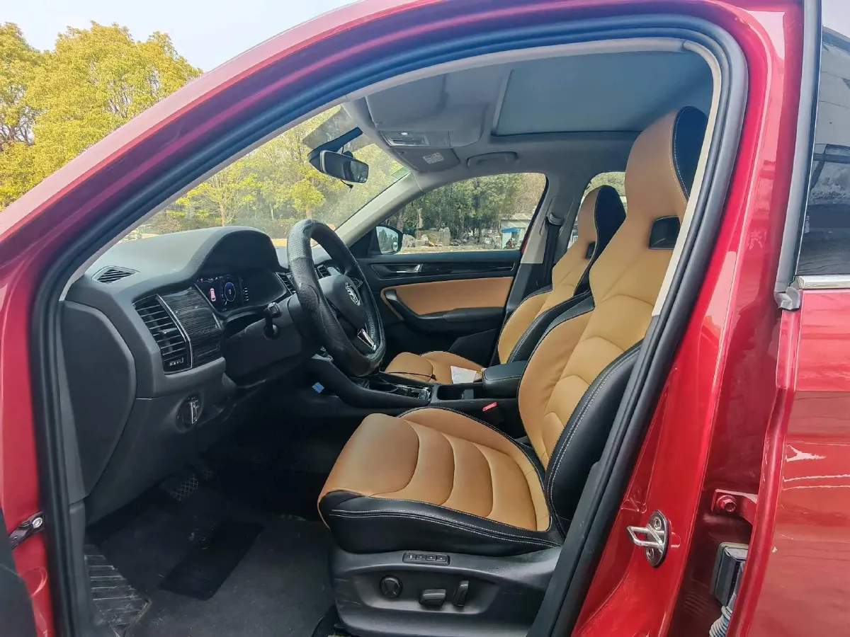 2019 Skoda Kodiak GT 2.0T 186HP L4 7DCT,autocango,china used car exporter,china ev exporter,chinese used car exporter,chinese used ev exporter