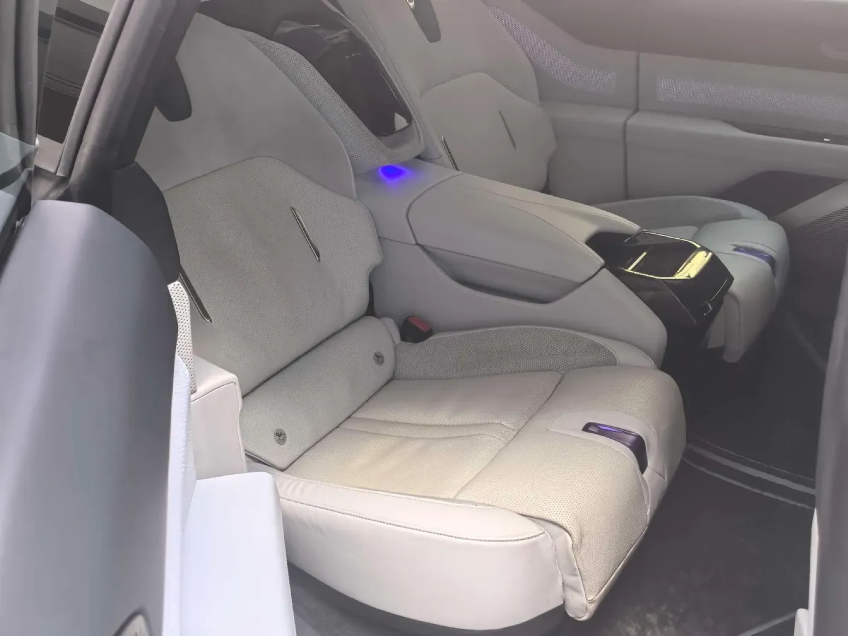 2023 HiPhi Z BEV 90.18KWH,autocango,china used car exporter,china ev exporter,chinese used car exporter,chinese used ev exporter